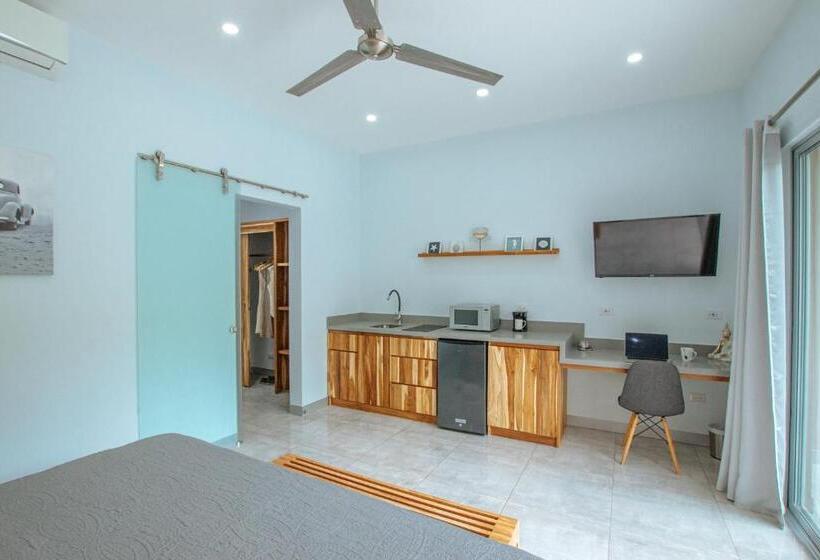 バルコニー付きスタンダードステューディオ, Tamarindo Bay Suites   Self Check In, Adults Only