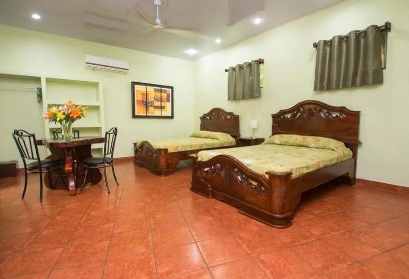 バルコニー付スタンダード４ベッドルーム, Oceanfront Hotel Verde Mar Direct Access To The Beach