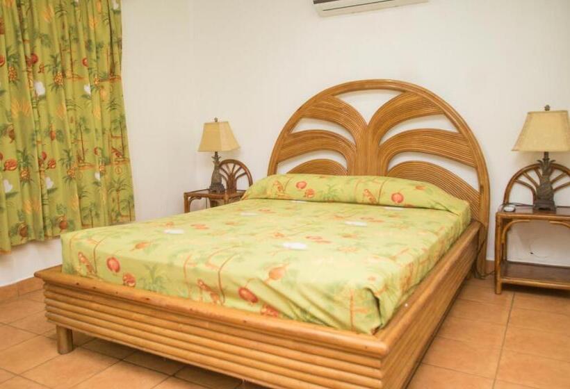 ファミリーステューディオ, Oceanfront Hotel Verde Mar Direct Access To The Beach