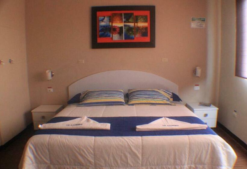 标准单人间, Los Algarrobos