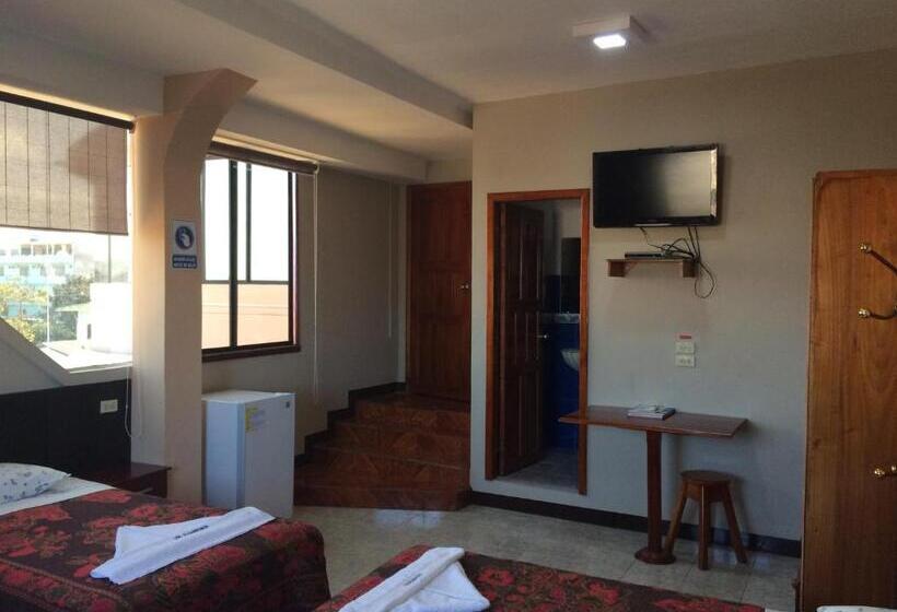 四人标准间, Los Algarrobos