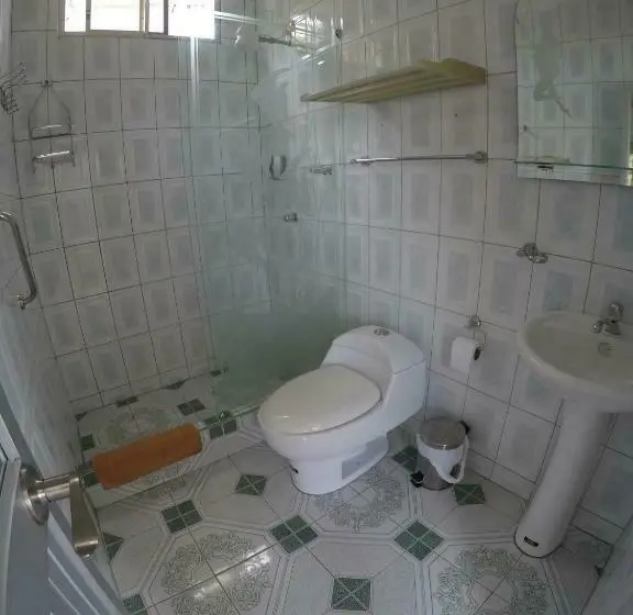 Perhehuone Merinäkymä, Stefany's Lodging
