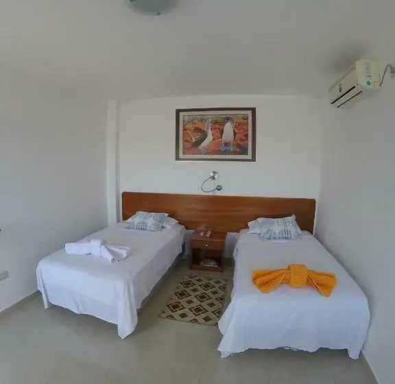 Standard-huone Allasnäkymä, Stefany's Lodging