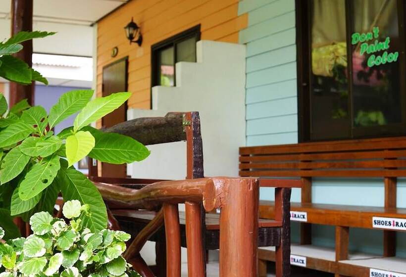 Vuode Makuusalissa, Yoghurt Home