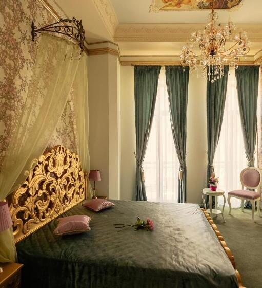 اتاق لوکس, Belle Epoque Boutique