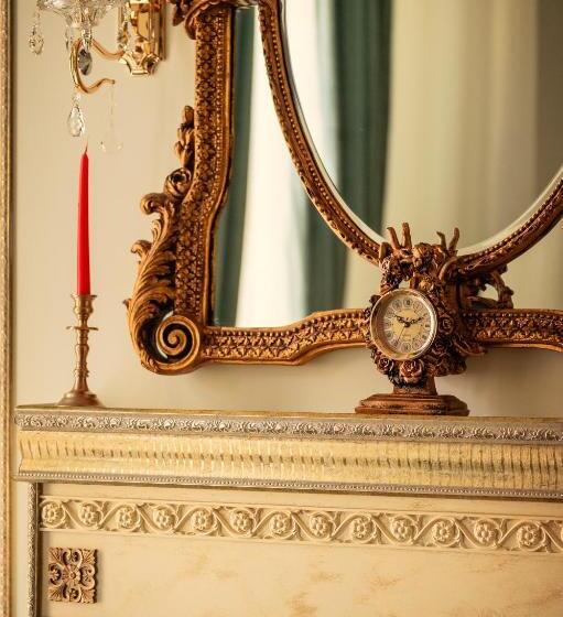 اتاق لوکس, Belle Epoque Boutique