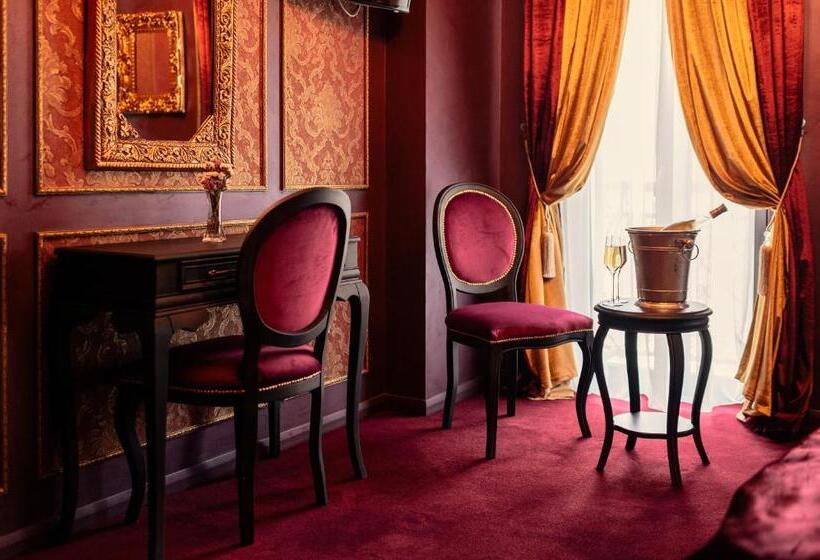 اتاق لوکس, Belle Epoque Boutique