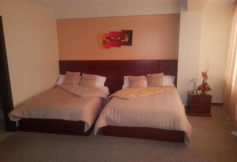 Четырехместный Номер Стандарт, Colony Inn