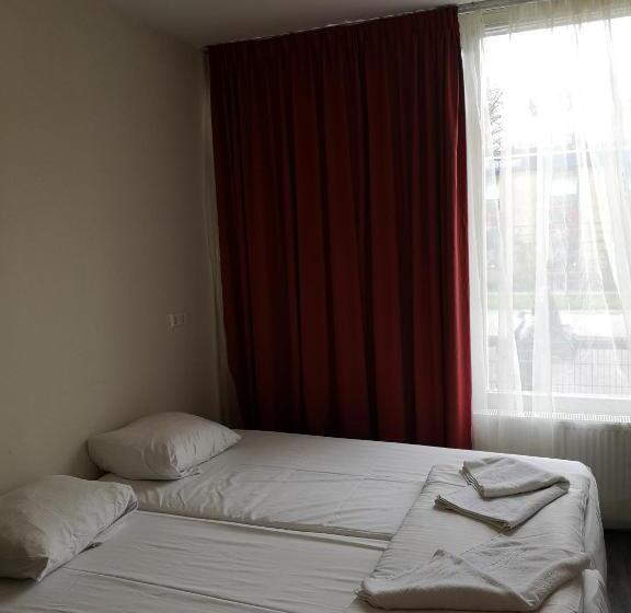 شقة غرفة نوم واحدة بالطابق الأرضى, Holland Lodge