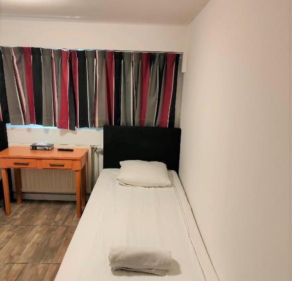 חדר סטנדרט חדר אמבטיה משותף, Holland Lodge