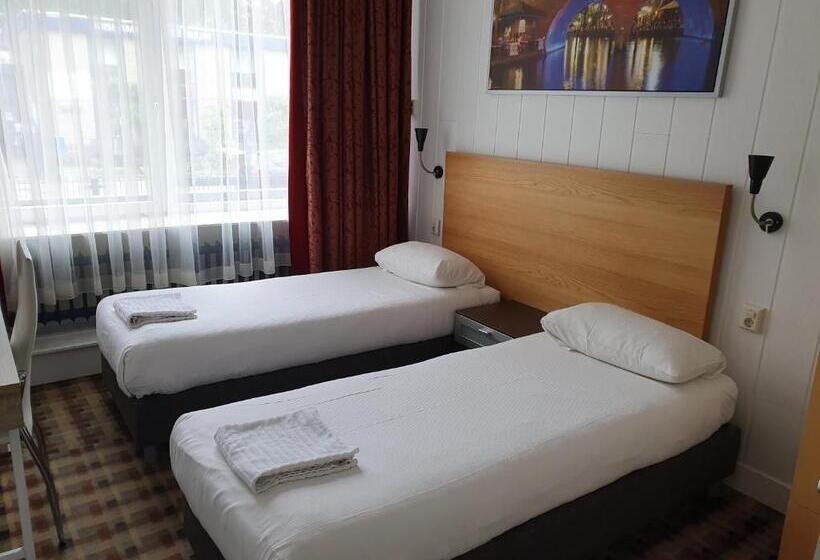 غرفة قياسية, Holland Lodge