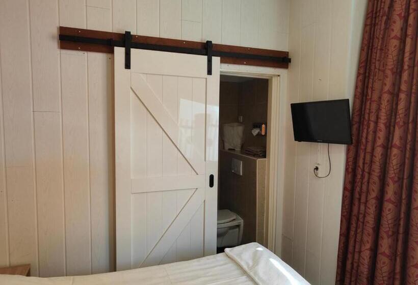 غرفة قياسية, Holland Lodge