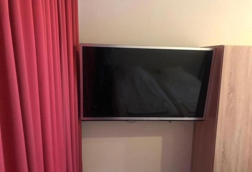 شقة غرفة نوم واحدة بالطابق الأرضى, Holland Lodge