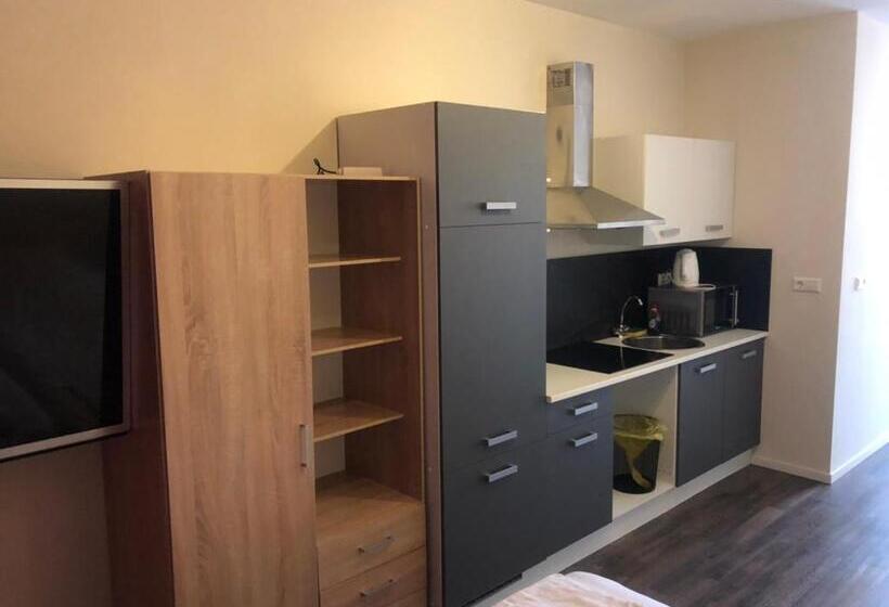 شقة غرفة نوم واحدة بالطابق الأرضى, Holland Lodge