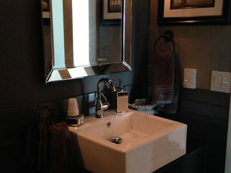 Quarto Estandar Cama Casal, Le Chateau Du Lac