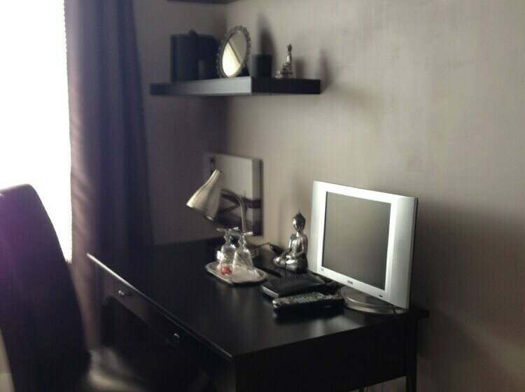 Standart Oda, Le Chateau Du Lac