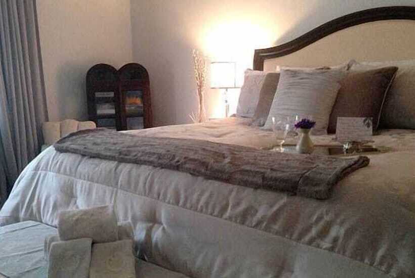 Çift Kişilik Yataklı Standart Oda, Le Chateau Du Lac