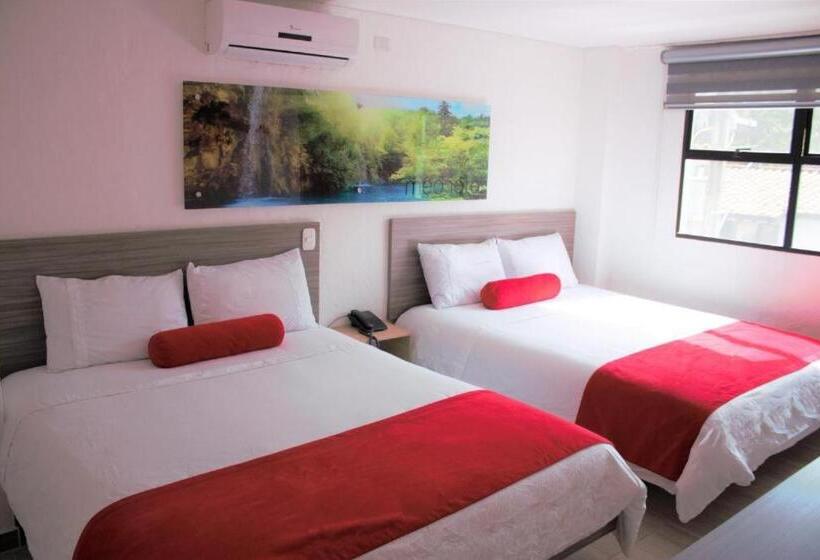 غرفة سوبيريور رباعية, Med Laureles