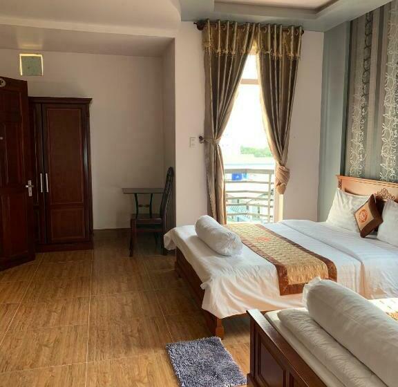 اتاق استاندارد سه نفره, Phuc Hung  2