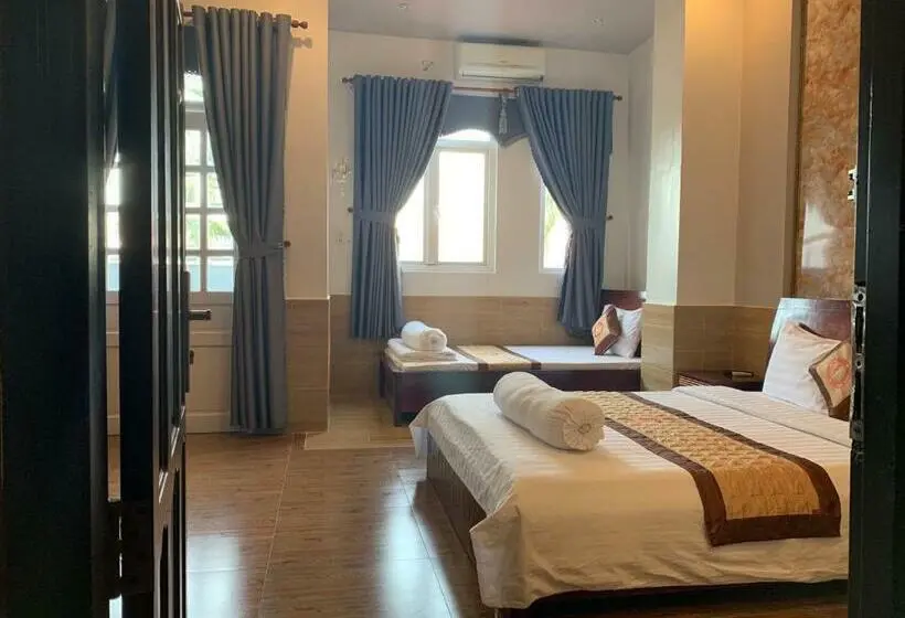 اتاق استاندارد سه نفره, Phuc Hung  2