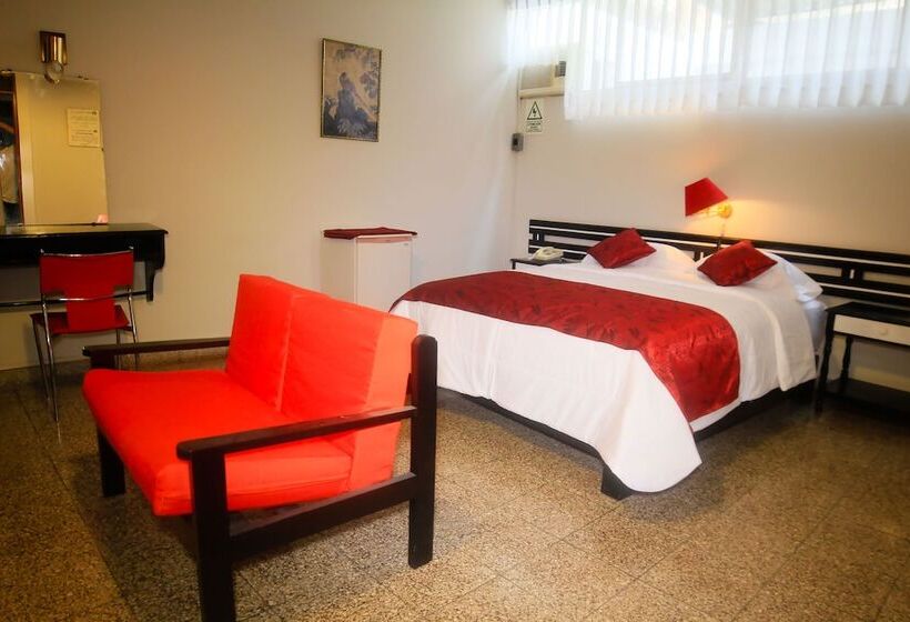 اتاق استاندارد, President