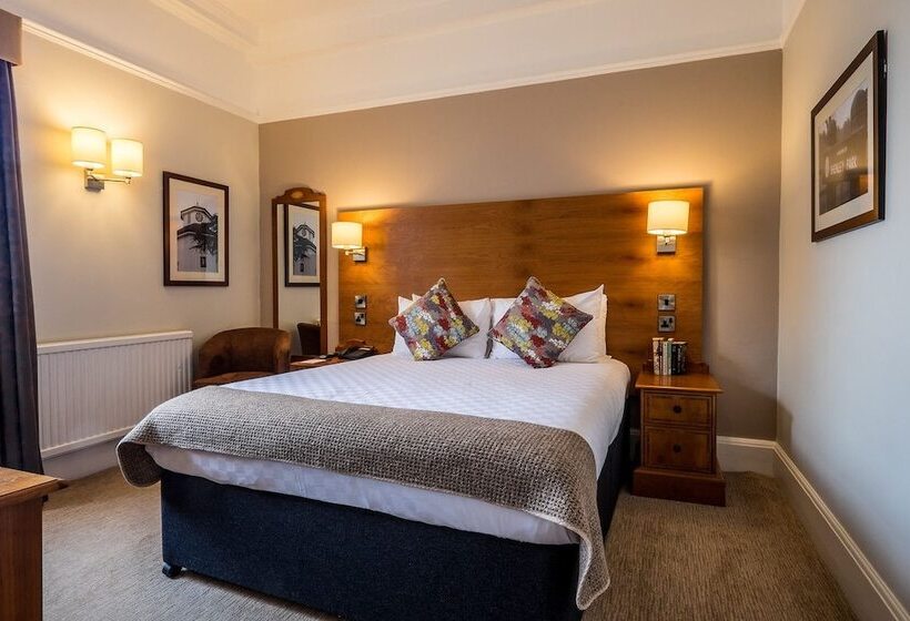 חדר קלאסי, Red Lion