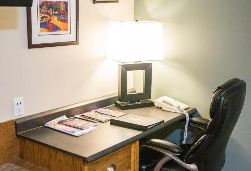 スタンダードスタジオ, The Harbour House