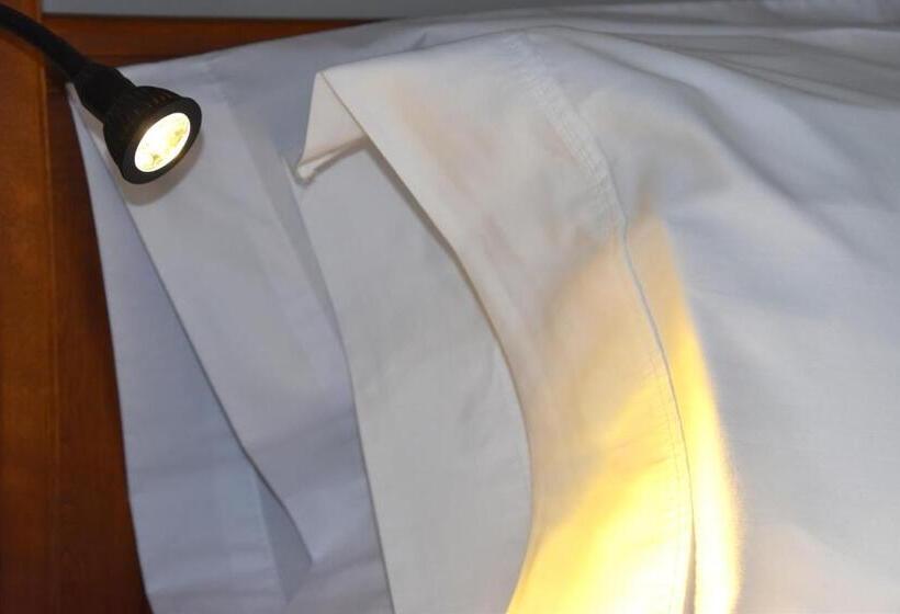 スーペリアスタジオ, The Harbour House