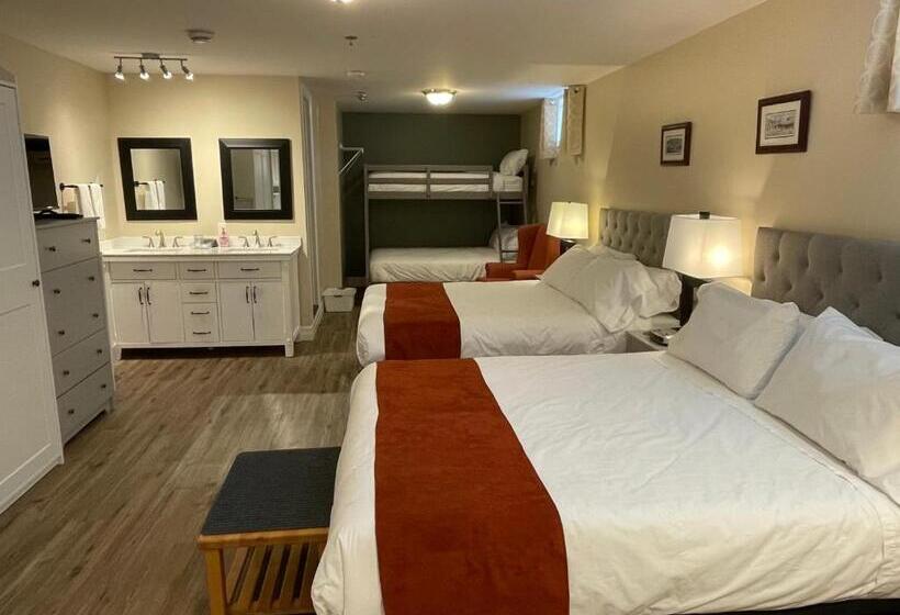 ファミリールーム, The Harbour House