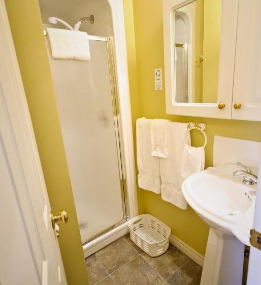 スタンダードルーム, The Harbour House