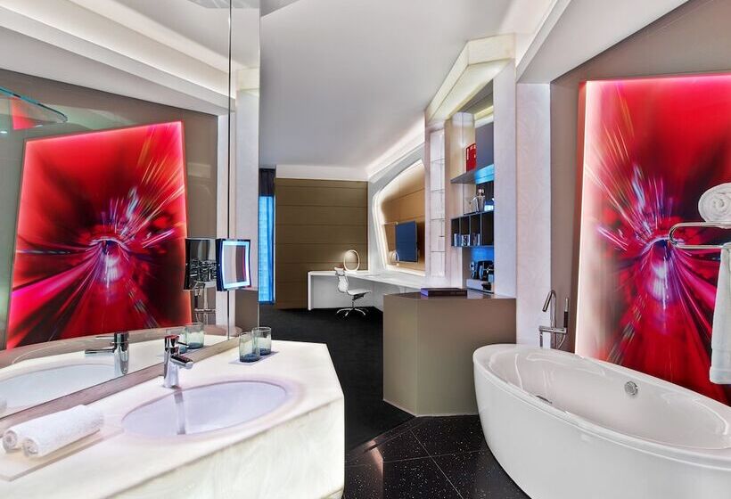 اتاق لوکس با چشمانداز, V Hotel Dubai, Curio Collection By Hilton