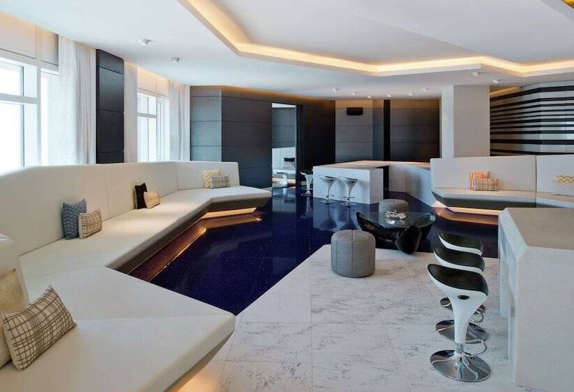 سوییت, V Hotel Dubai, Curio Collection By Hilton