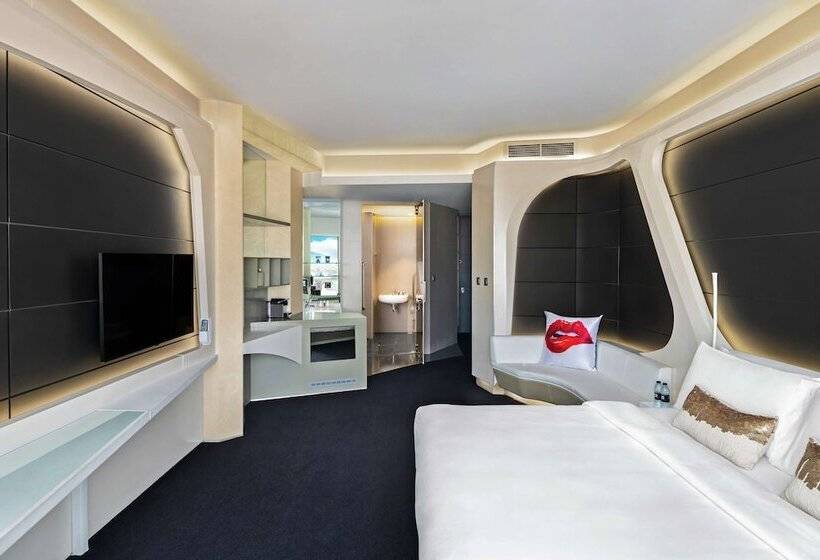 اتاق لوکس, V Hotel Dubai, Curio Collection By Hilton