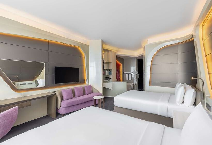 اتاق لوکس, V Hotel Dubai, Curio Collection By Hilton