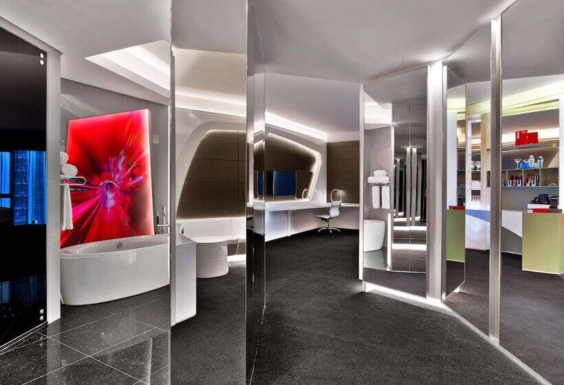 اتاق لوکس با چشمانداز, V Hotel Dubai, Curio Collection By Hilton