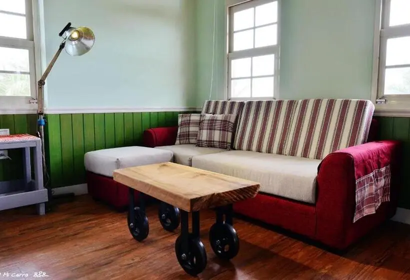 اتاق استاندارد چهار تخته, Micarro B&b
