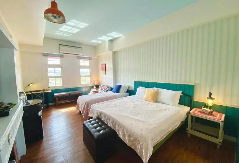 اتاق استاندارد سه نفره, Micarro B&b