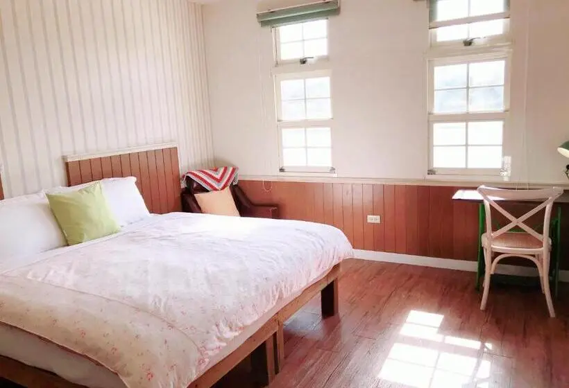 اتاق استاندارد, Micarro B&b