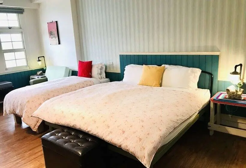 اتاق استاندارد سه نفره, Micarro B&b