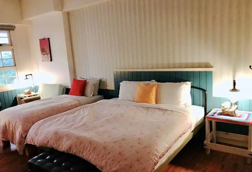 اتاق استاندارد سه نفره, Micarro B&b