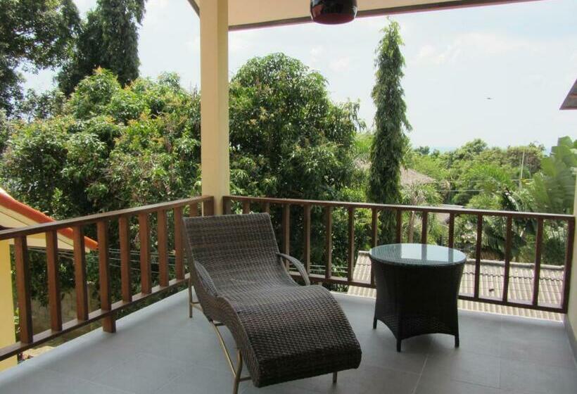 בקתה דלוקס, Flower Paradise Bungalows & Swiss Restaurant Roestiland