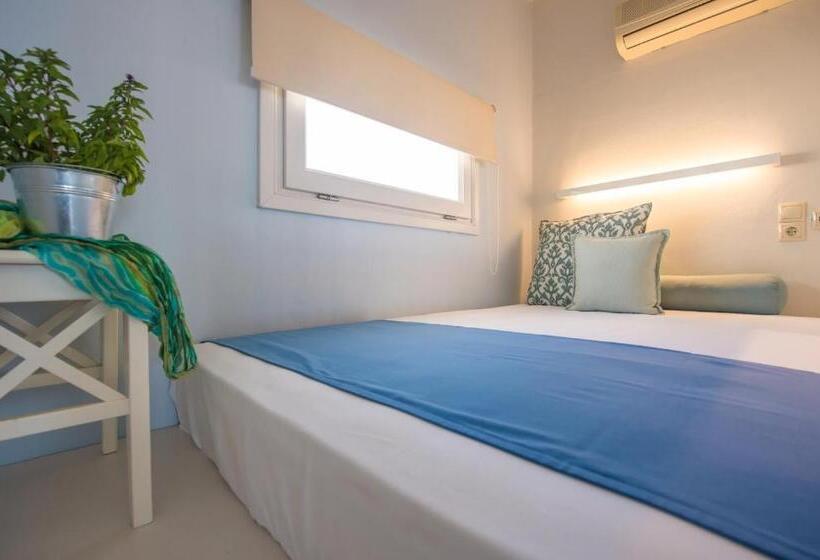 디럭스 스튜디오, Aphrodite Studios