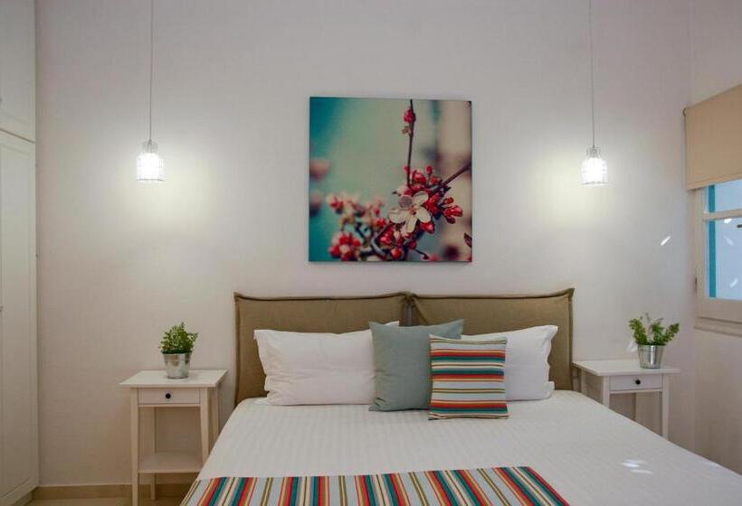 스탠다드 스튜디오, Aphrodite Studios