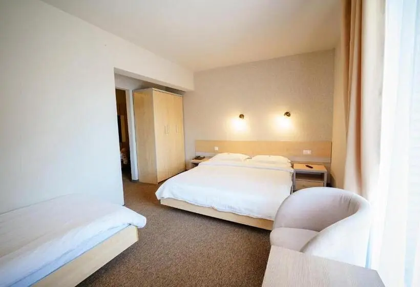 ファミリールーム, Bacolux Diana Resort, Herculane