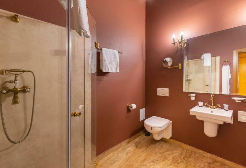 Номер Стандарт, Am Ring