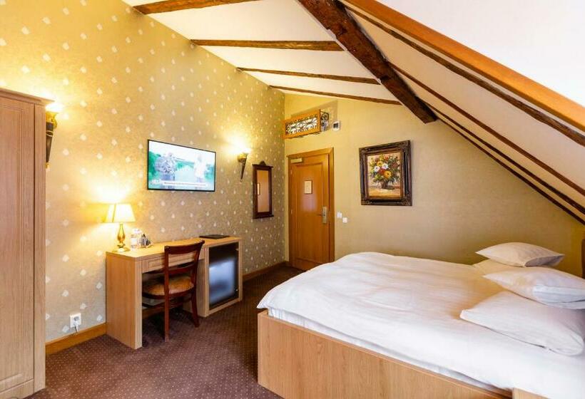 Номер Стандарт, Am Ring