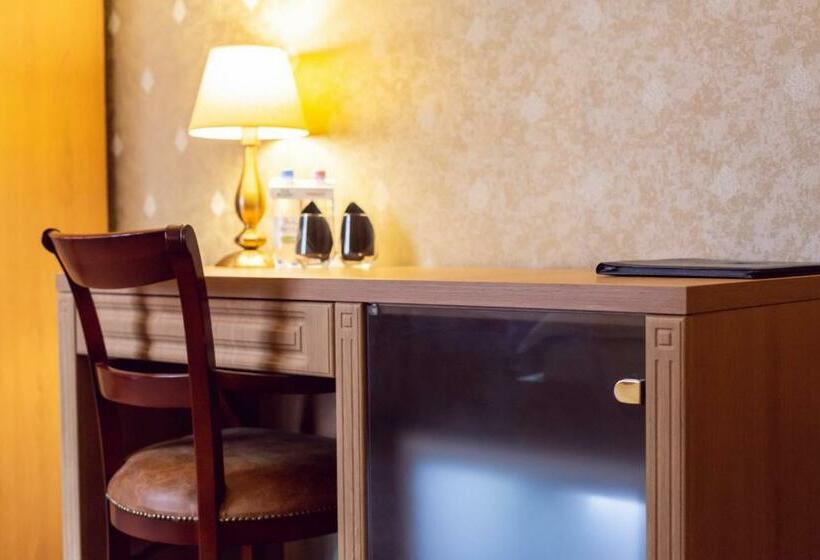 Номер Стандарт, Am Ring