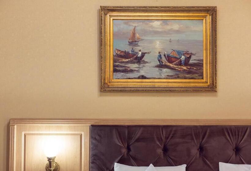 Номер Deluxe, Am Ring