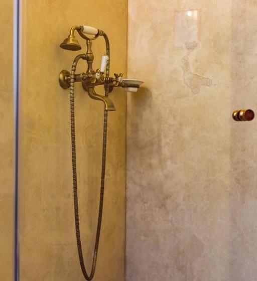 Номер Deluxe, Am Ring