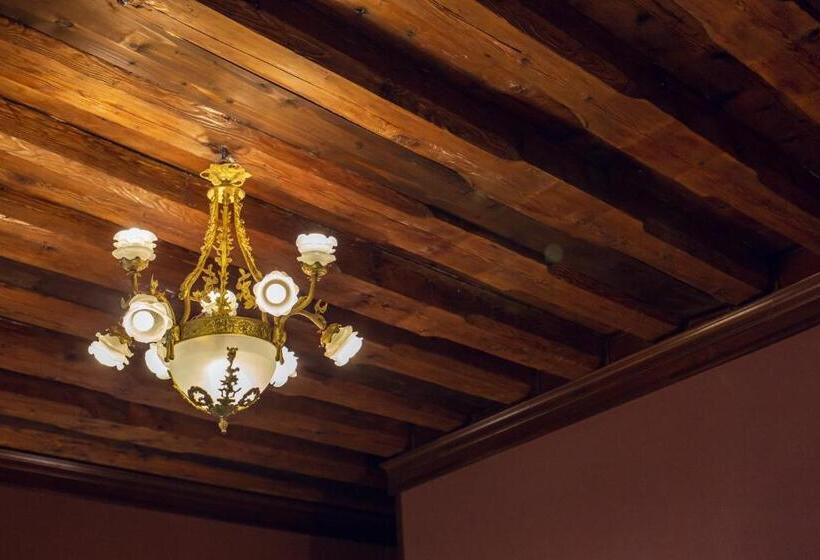 Номер Deluxe Кровать Кинг с Видом, Am Ring